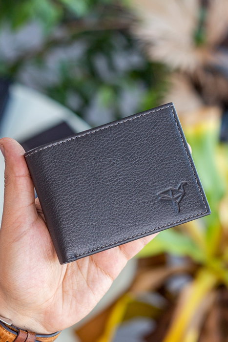 Zoozie Bags Cartera para Hombre en Piel Auténtica con Bloqueador RFID - Antracita Zoozie Bags Cartera para Hombre en Piel Auténtica con Bloqueador RFID - Antracita